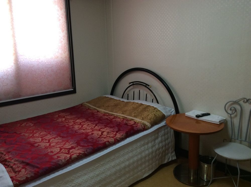 Busanjang Motel Экстерьер фото