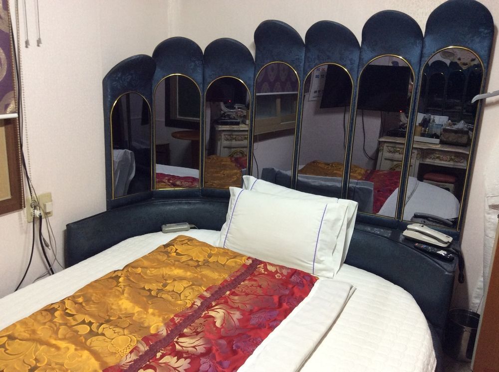 Busanjang Motel Экстерьер фото